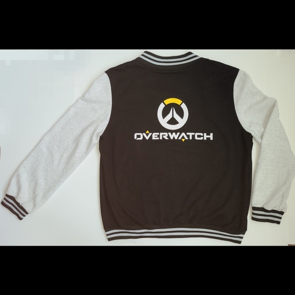 Overwatch Snap Button Sweater - Picture 2 of 11
